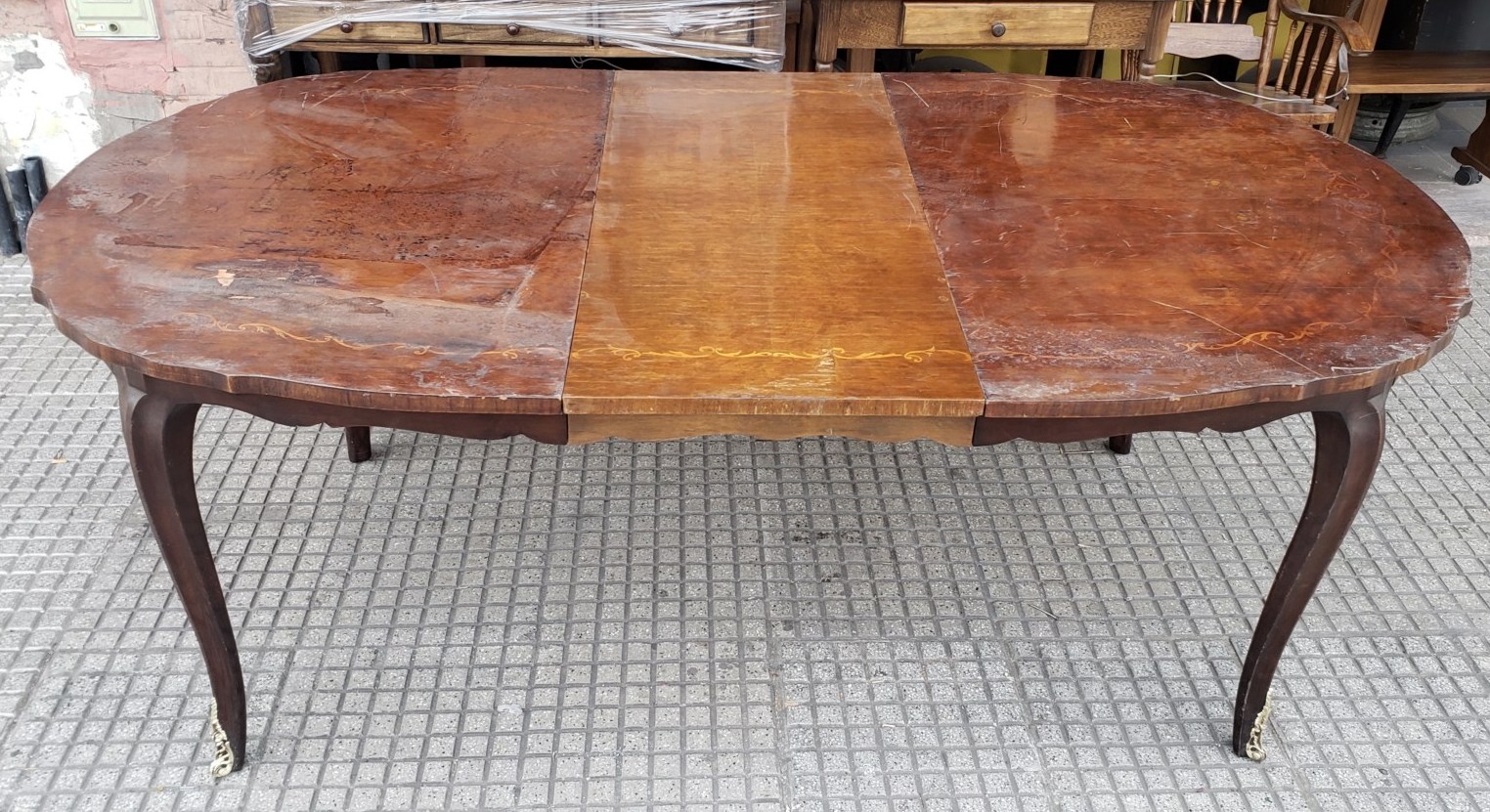Mesa extensible antes de la restauracion