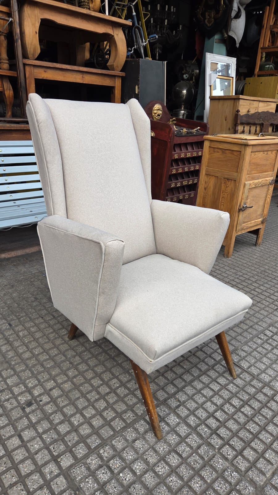 Sillon orejero despues de la restauracion