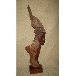 Estatua de Madera