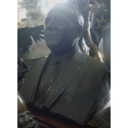  Estatua Antigua