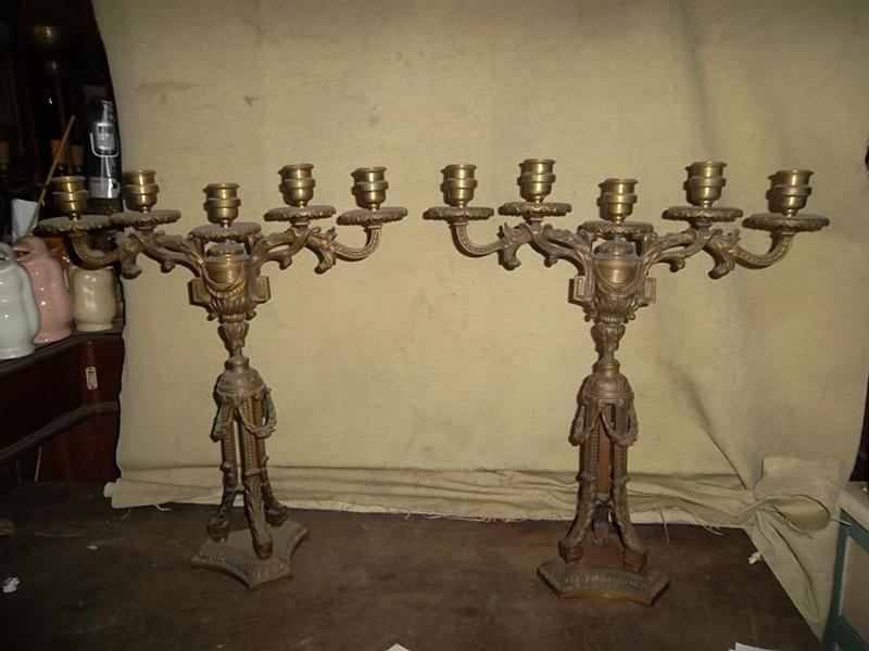 Candelabros de mesa
