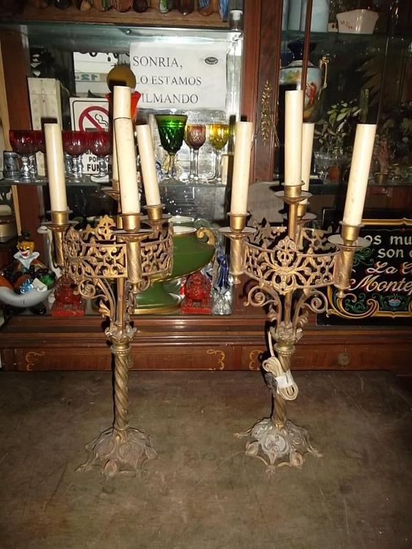 Candelabros de mesa