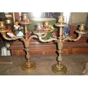 Candelabros de mesa