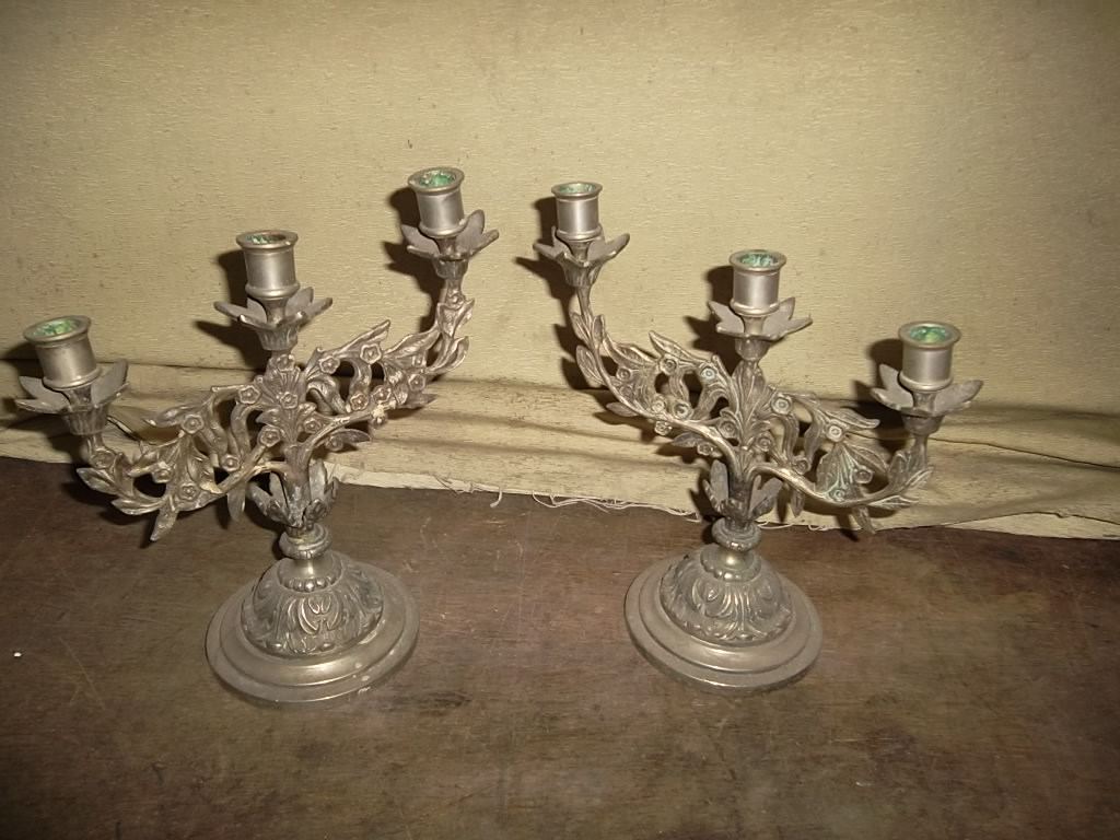 Candelabros de mesa