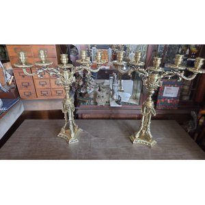 Candelabros de mesa