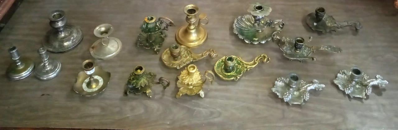 Candelabros de mano