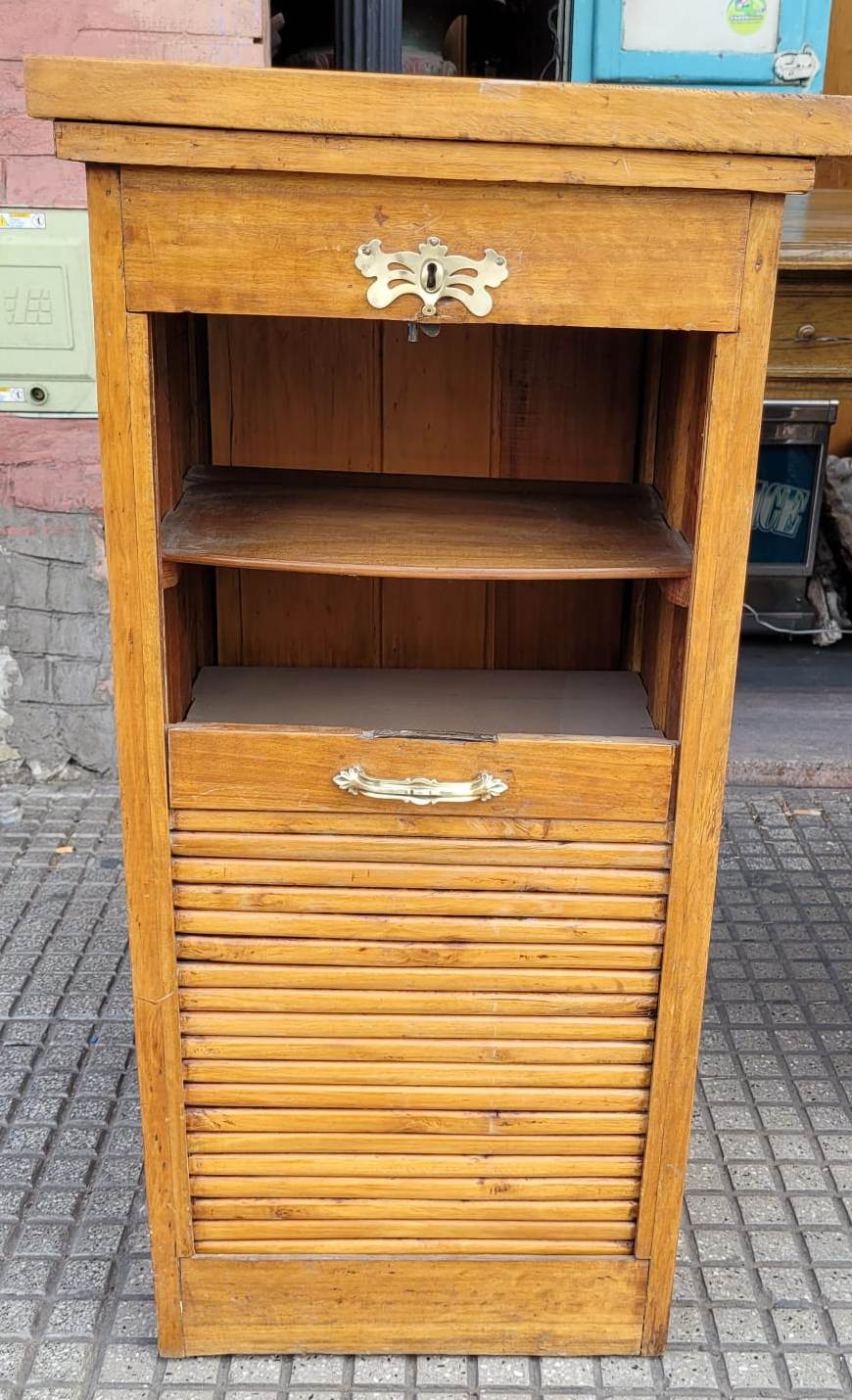 0,47 x 42 x 94 alto