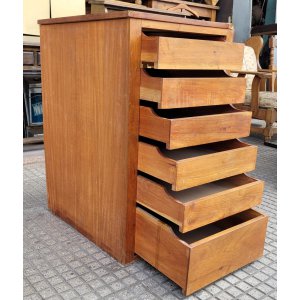 0,52 x 64 x 87 alto