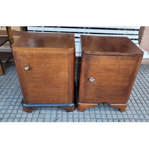 0,45 x 38 x 62 alto y 45 x 40 x 61 alto