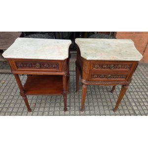 45 x 29 x 65 alto y 39 x 32 x 66 alto