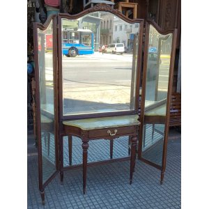 1,70 x 37 x 1,93 alto