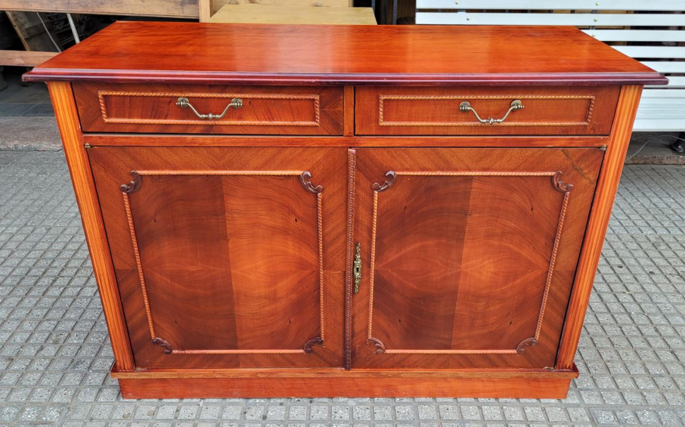 1,10 x 44 x 80 alto