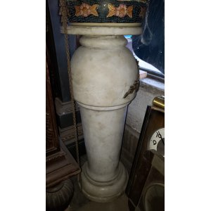 Columna marmol baja