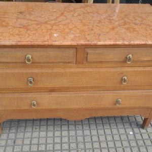 1,05 x 50 x 73 alto