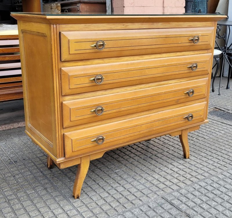 1,09 x 49 x 90 alto