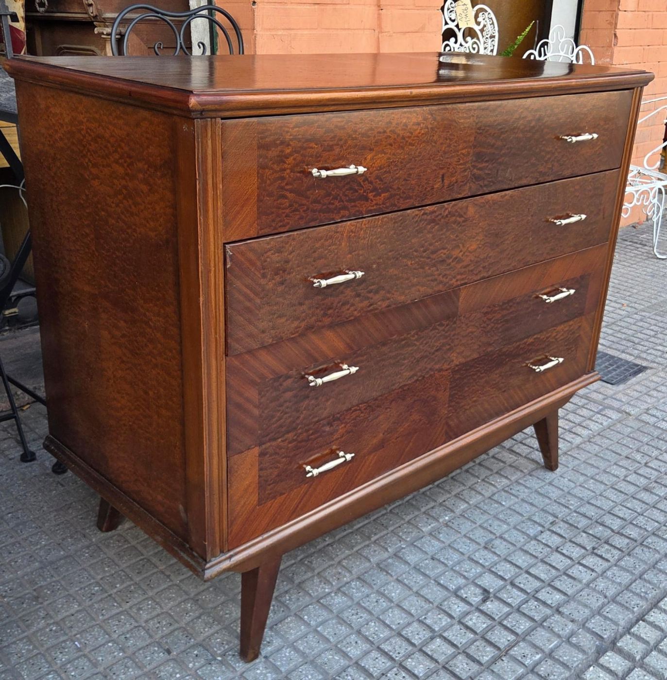 1,10 x 50 x 88 alto