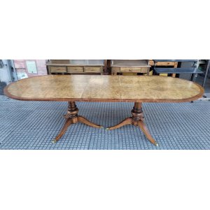2,68 x 1,10 x 74 alto y cerrada 2,22