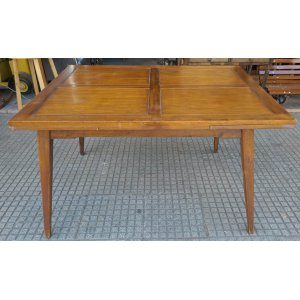 1,30 x 1,00 x 78 alto y abierta 2,10