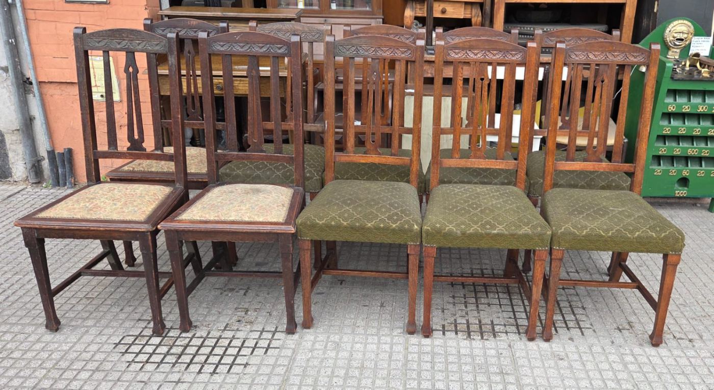 10 sillas roble 48 x 43 y 48 x 1,08 alto segundo abajo mesa