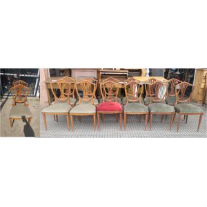 14 sillas 8 mas 6 50 x 40 y 45 o 50 x 97 alto