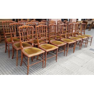 21 sillas isabelinas