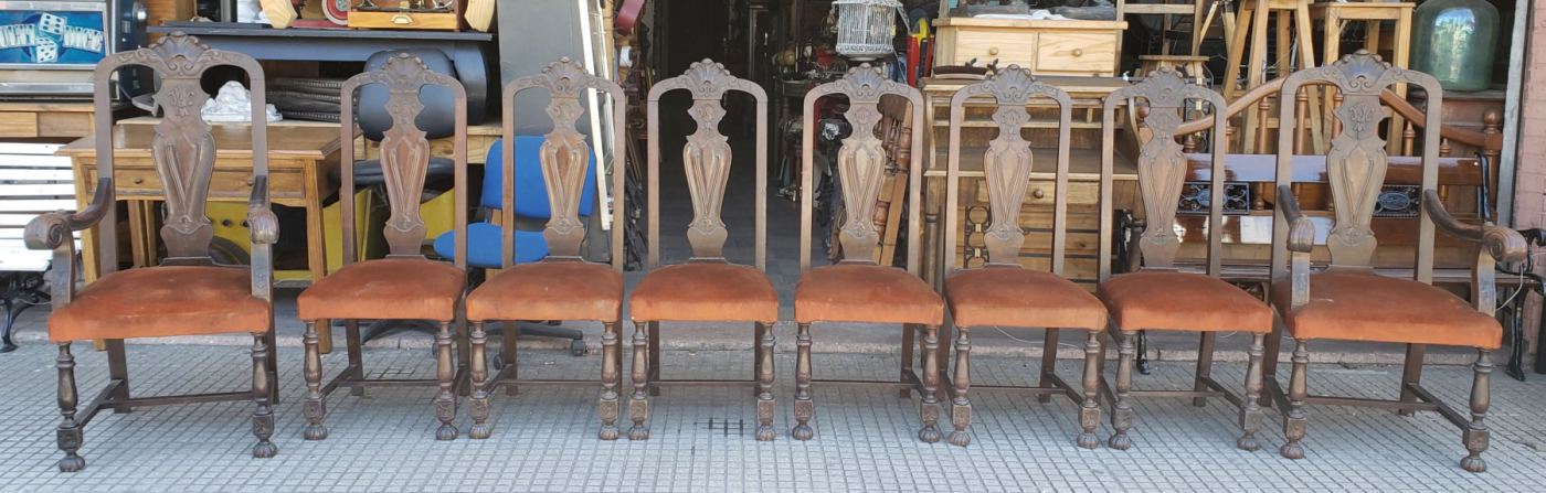 6 sillas con 2 sillones naranja