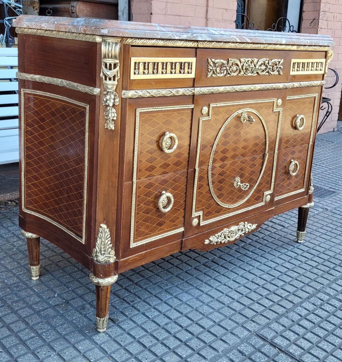 1,20 x 50 x 93 alto
