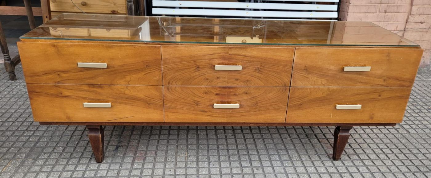 1,59 x 48 x 61 alto