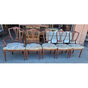 4 sillas y 1 sillon