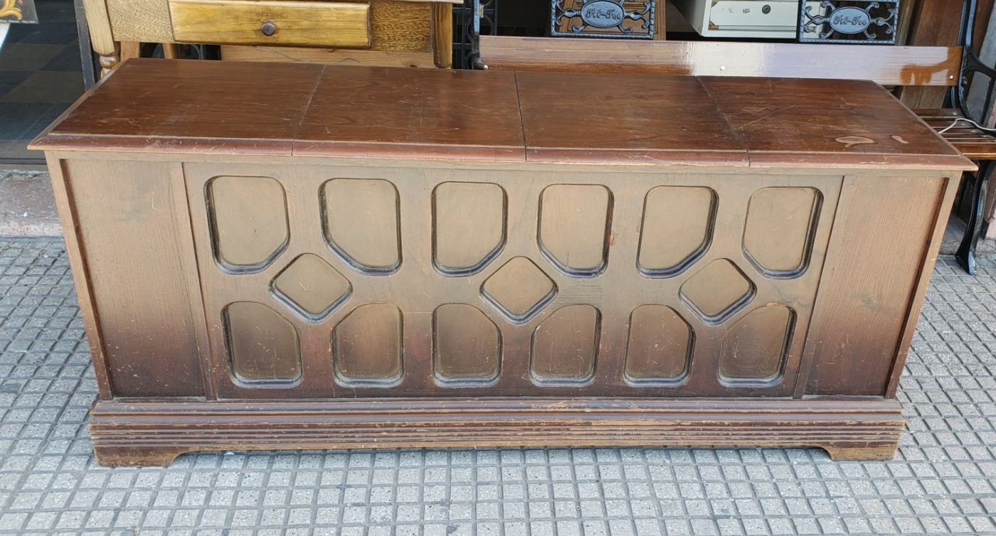 1,60 x 45 x 68 alto