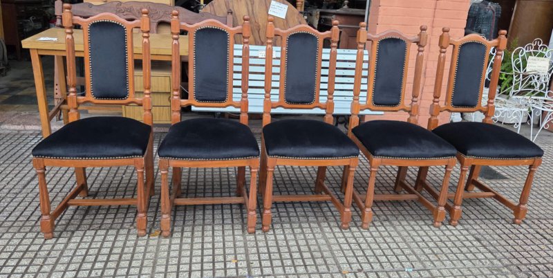 5 sillas