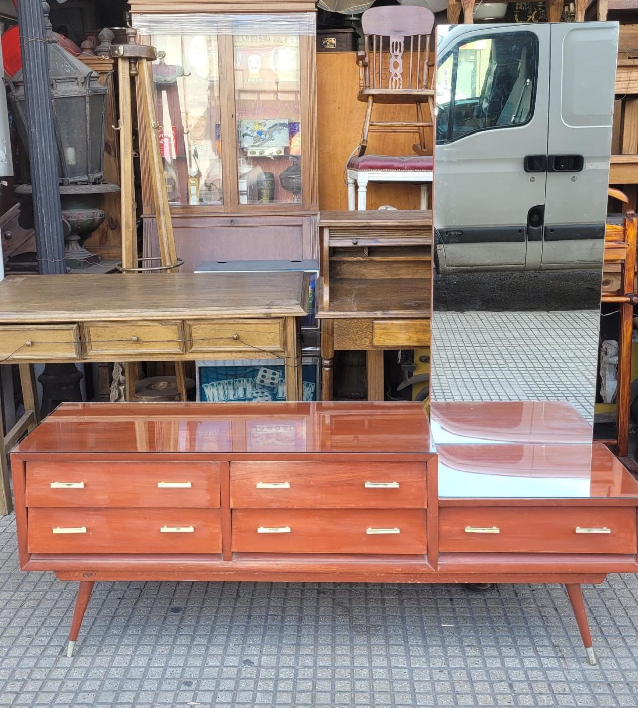 1,66 x 42 x 60 alto y con espejo 1,82