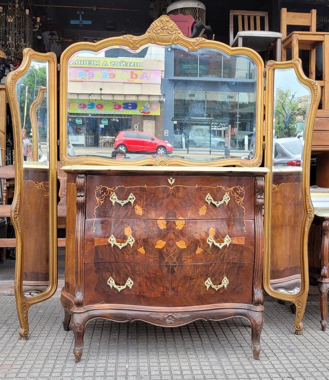 1,80 x 56 x 1,95 alto