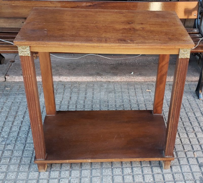 0,67 x 39 x 70 alto