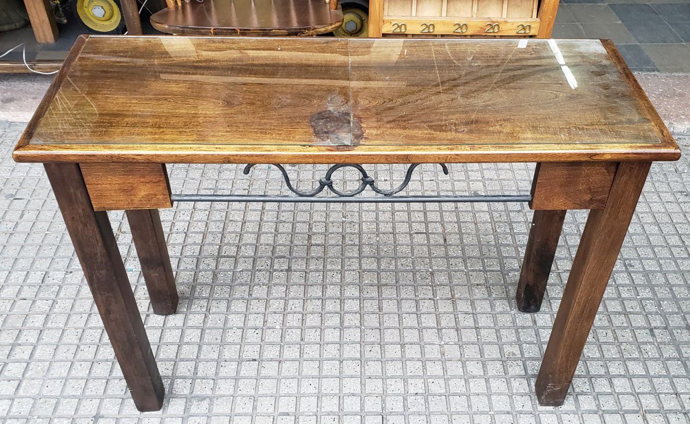 1,06 x 38 x 77 alto