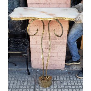 dressoir bronce con marmol