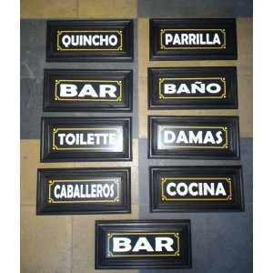 Carteles de madera