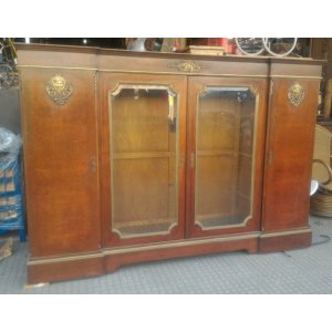 2.5 x 0.50 x 1.73 alto con marmol
