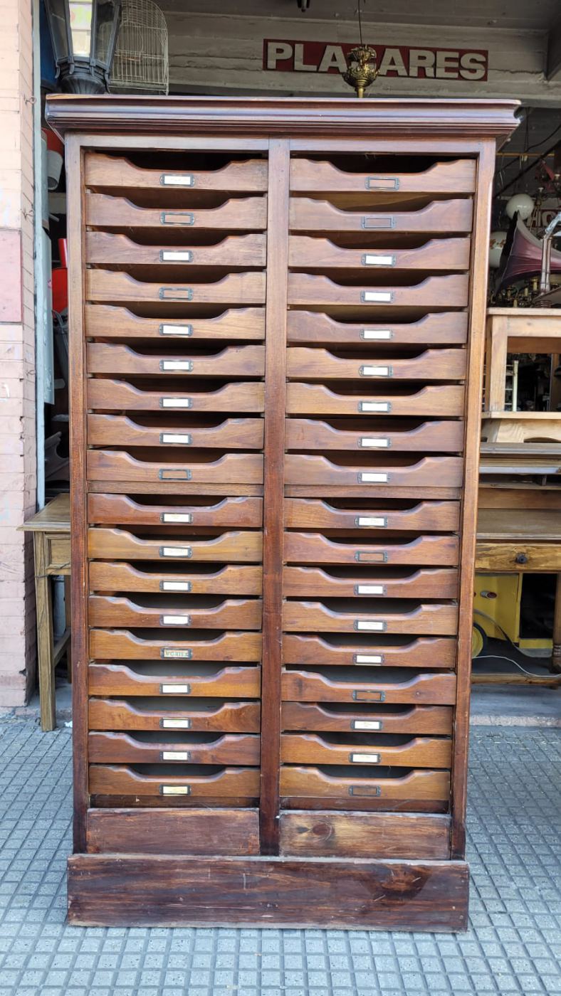 0,99 x 45 x 1,85 alto