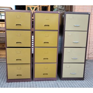 47 x 68 x 1,33 alto