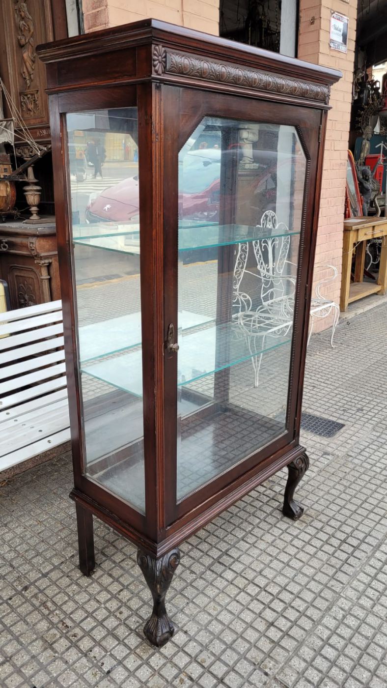 0,83 x 43 x 1,65 alto