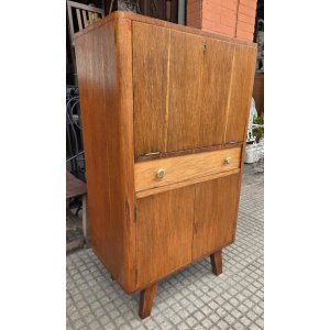 0,70 x 41 x 1,21 alto