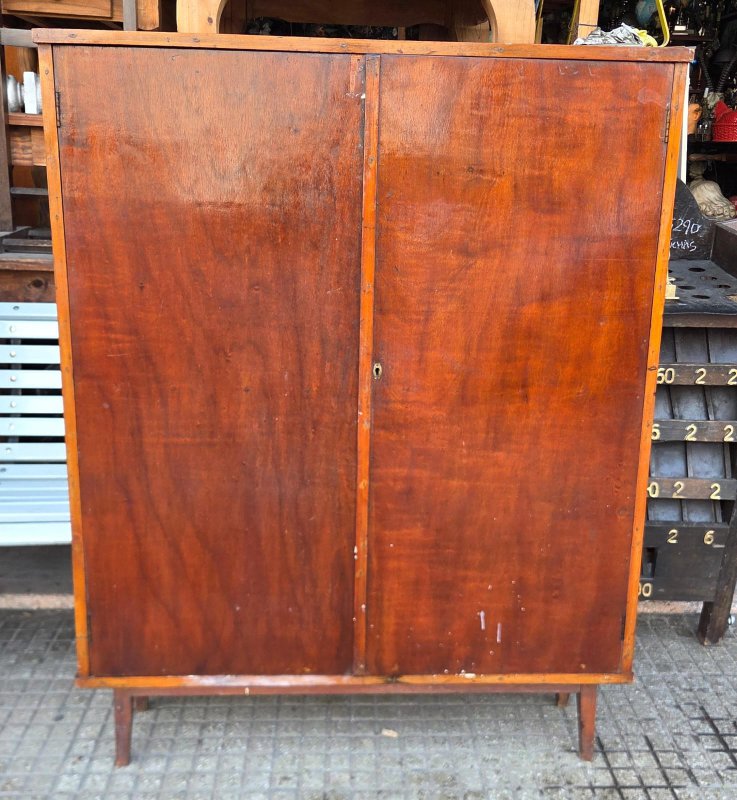 1,05 x 23 x 1,33 alto