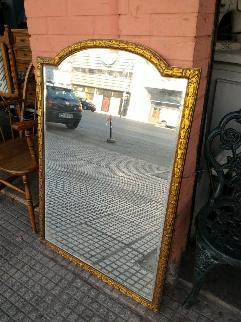 Espejo de pared