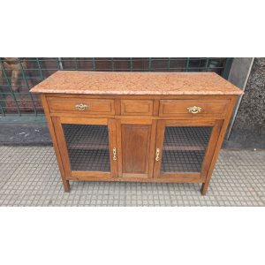1,35 x 49 x 99 alto tiene alzada