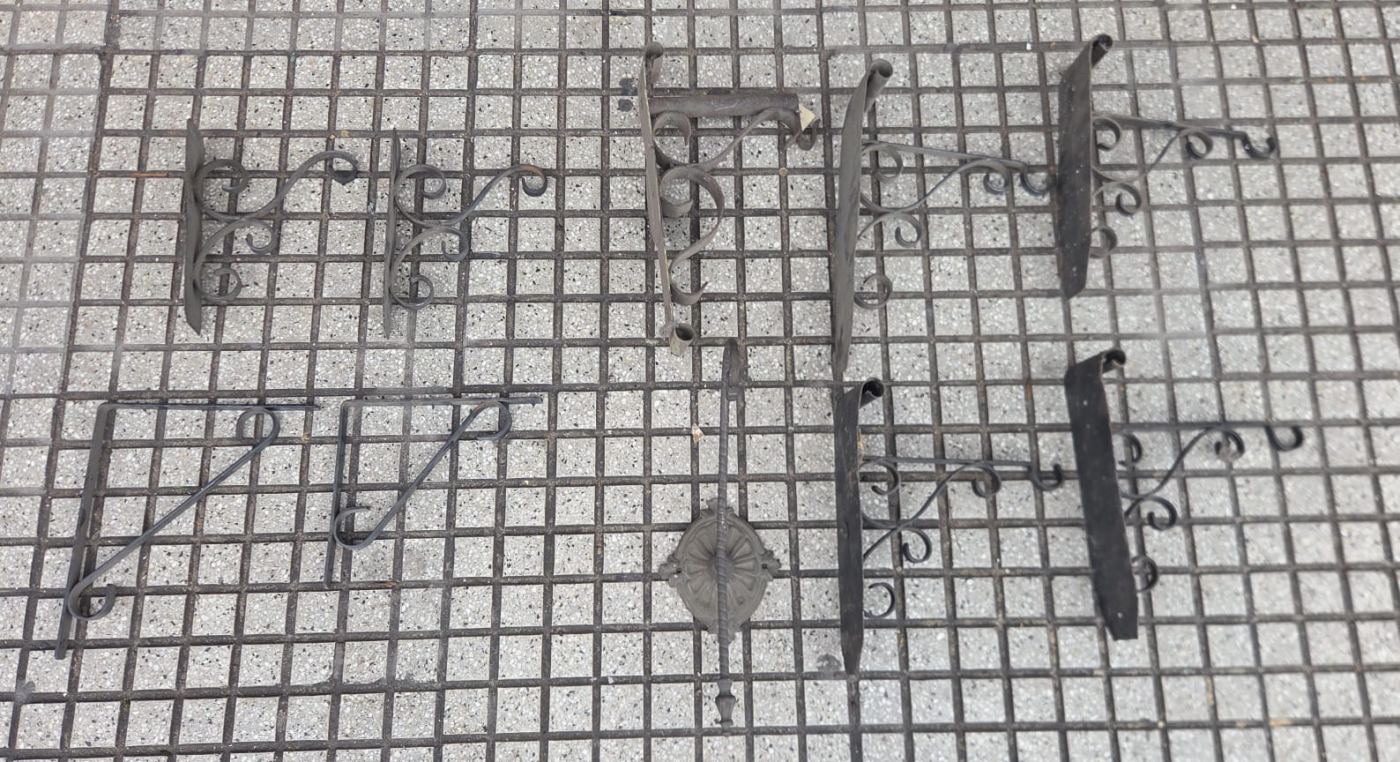 Mensulas
