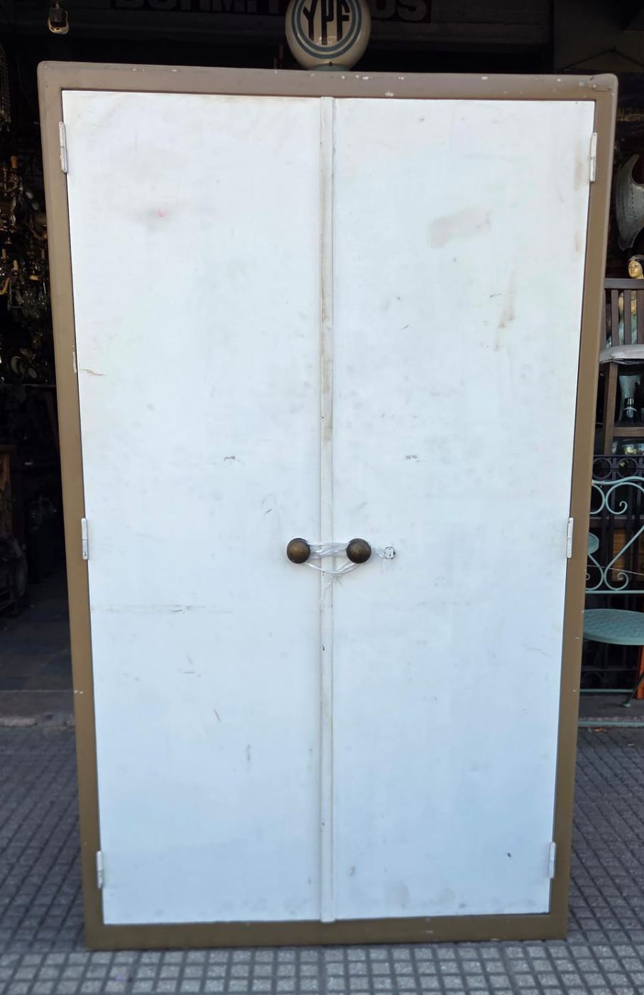 1,10 x 46 x 1,80 alto