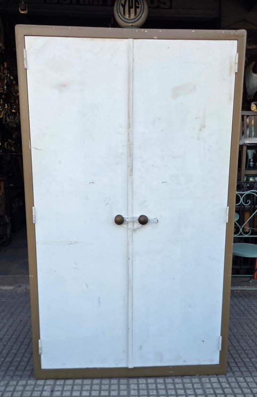 1,10 x 46 x 1,80 alto