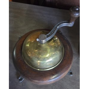 Tmbre campana antiguo