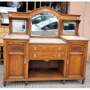 1,78 x 56 x 1,70 alto